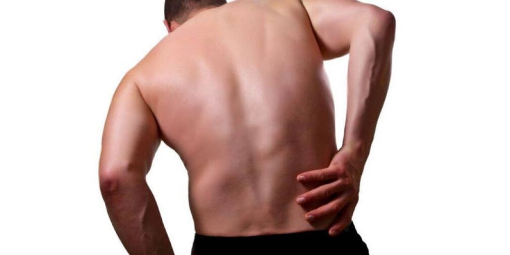 右侧腰部疼痛通常是由内脏损伤引起的